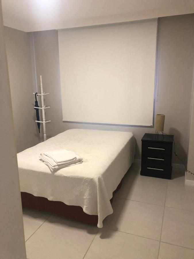 Apartamento Centro/Batel Apartment Curitiba Luaran gambar